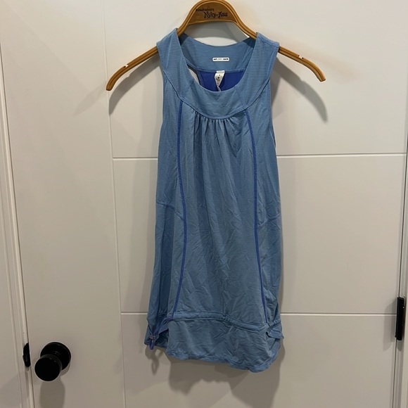 Lululemon  athletic tank top blue size 4 - Picture 2 of 10